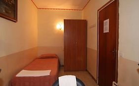 Hostal Rembrandt Barcelona Room photo
