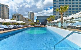 Hotel Hilton Diagonal Mar Barcelona Exterior photo
