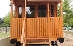 Camping L'Alguer Les Planes d'Hostoles Exterior photo